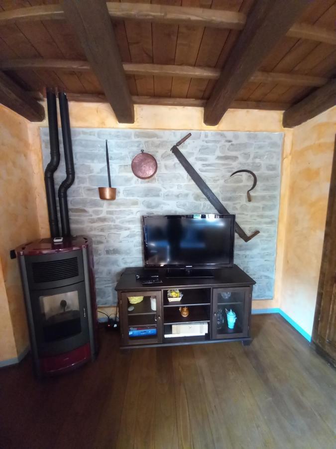 Casina La Quercia Apartamento Santa Sofia Exterior foto